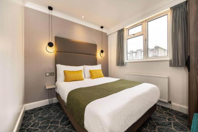 Queens Park Premier London Hyde Park Extérieur photo